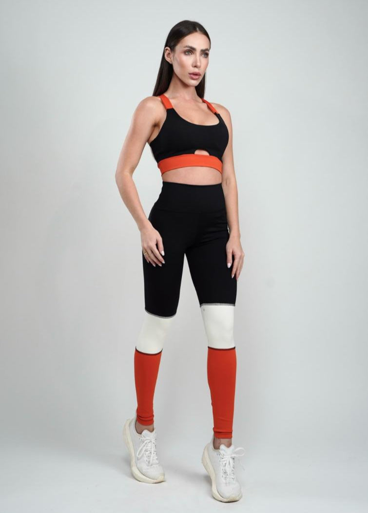 Calza deportiva de poliamida ajustada, cómoda y transpirable para fitness multicolor
